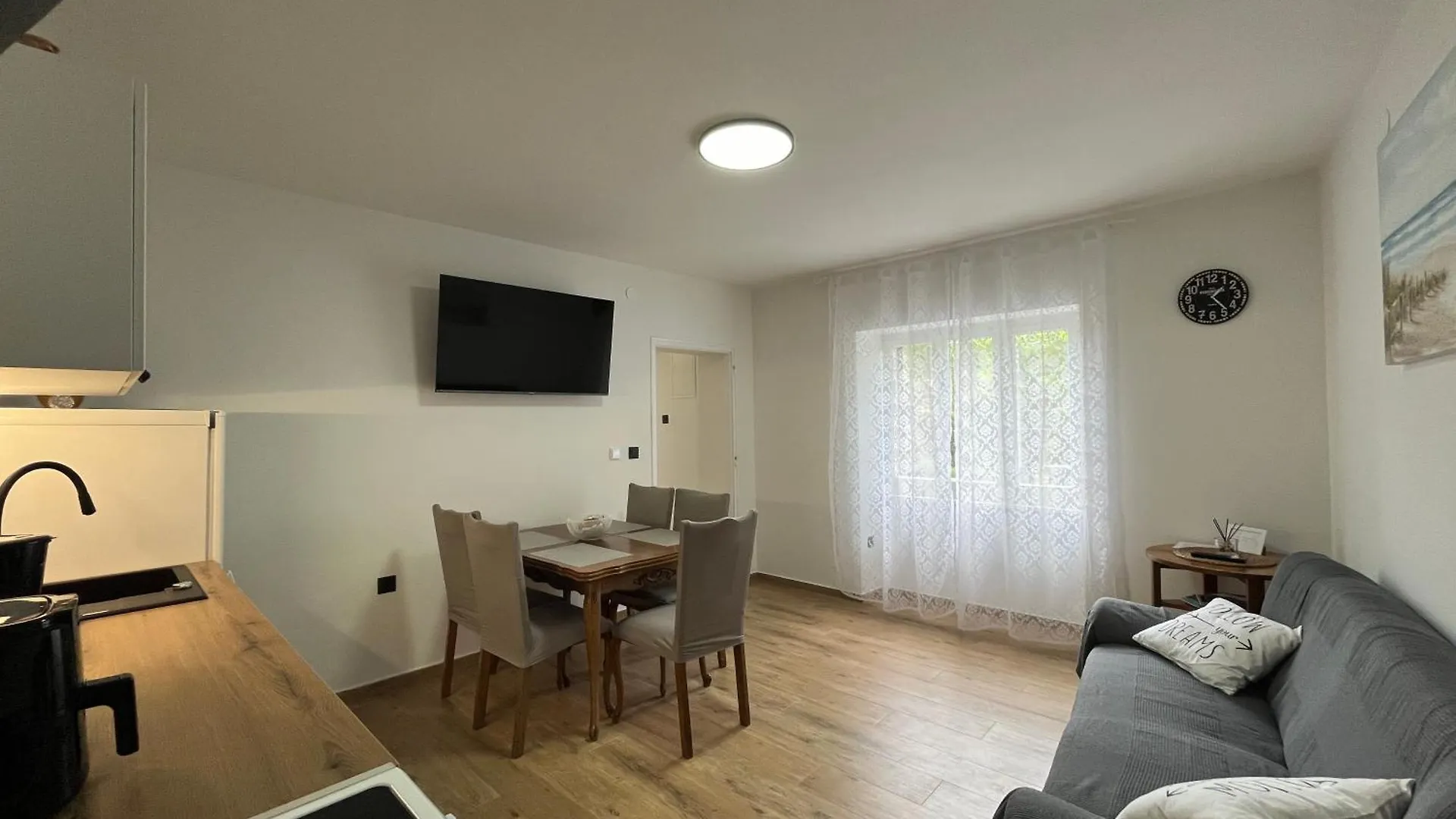 Σπίτι διακοπών Holliday House Klostar Jadranovo